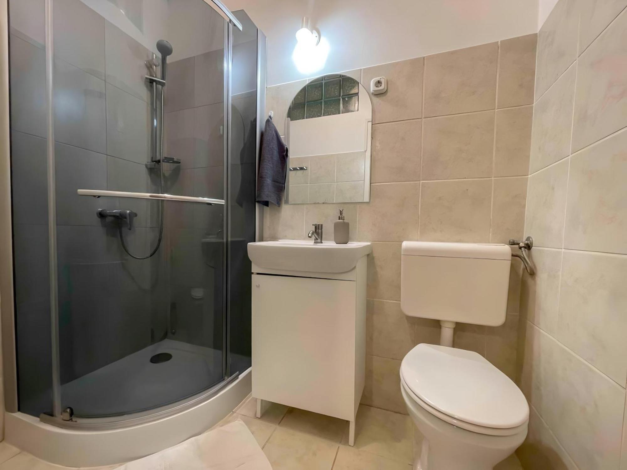 R172 Elitehost Raday Studio Apartment Budapest Exterior foto